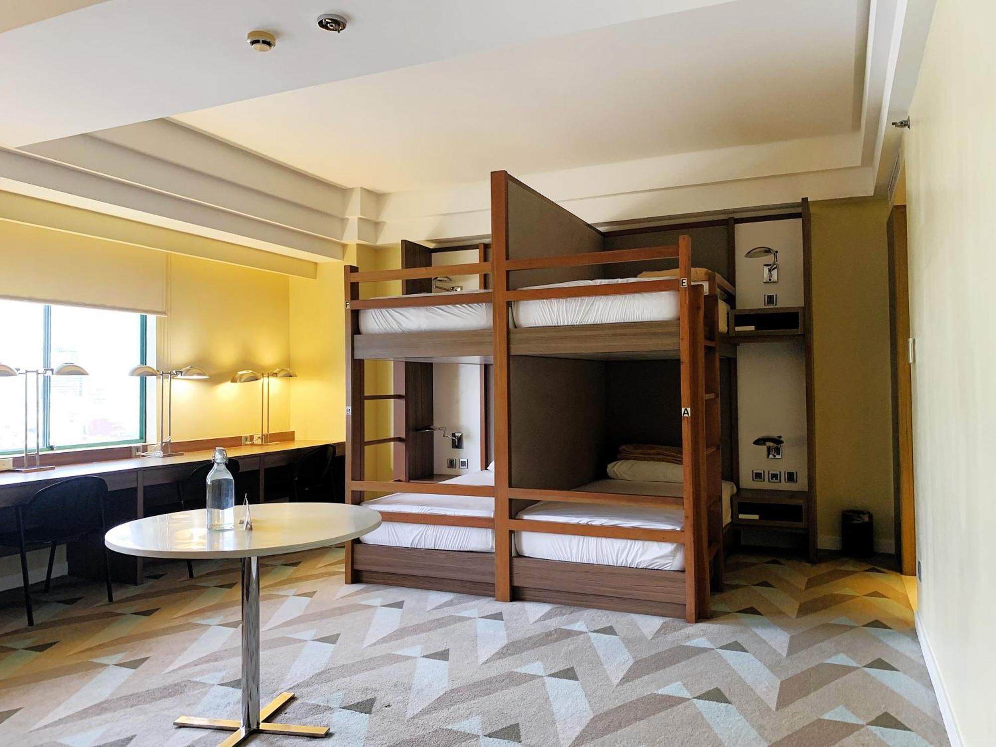 Hotel Benilde Maison De La Salle Манила Экстерьер фото